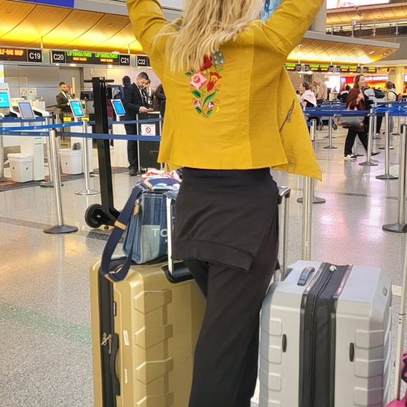 Vegan leather womanjacket - Picture 7 of 9